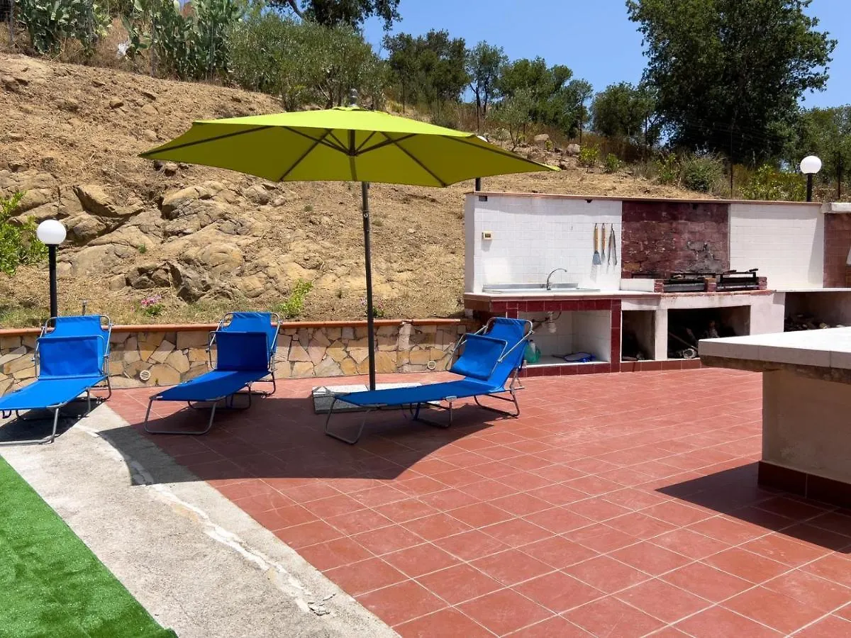 Villa S.Peri Cefalu 0*,