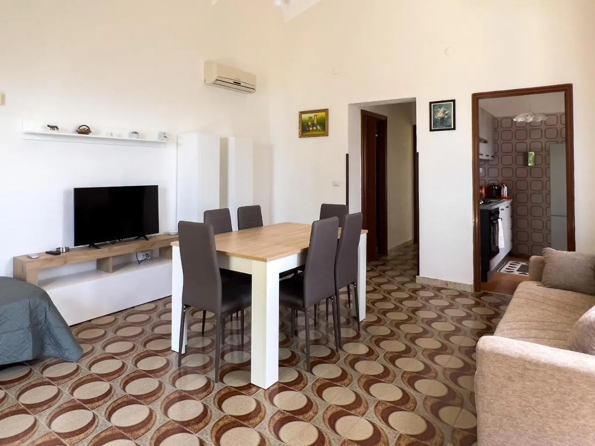 Villa S.Peri Cefalu