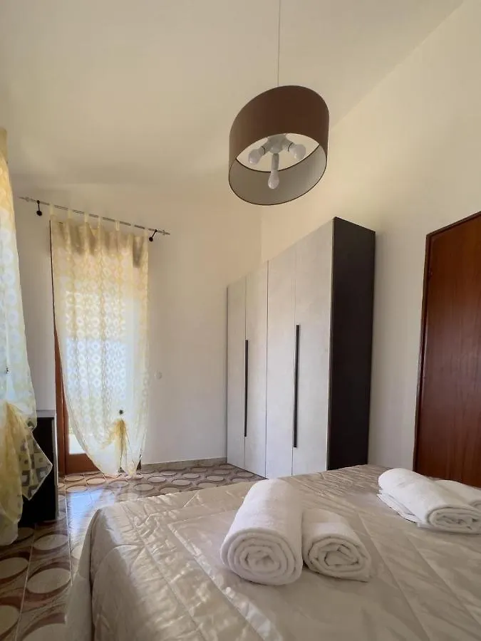 Villa S.Peri Cefalu 0*,