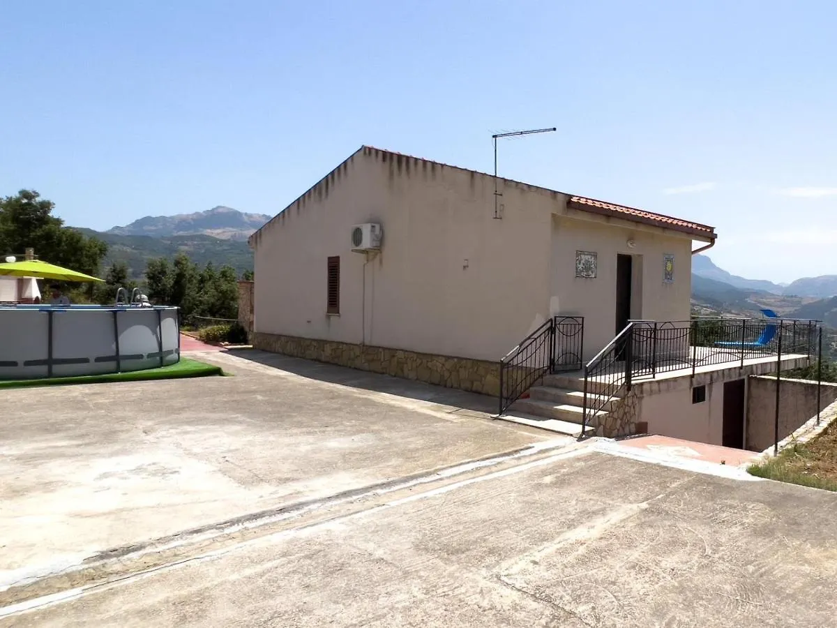 Villa S.Peri Cefalu