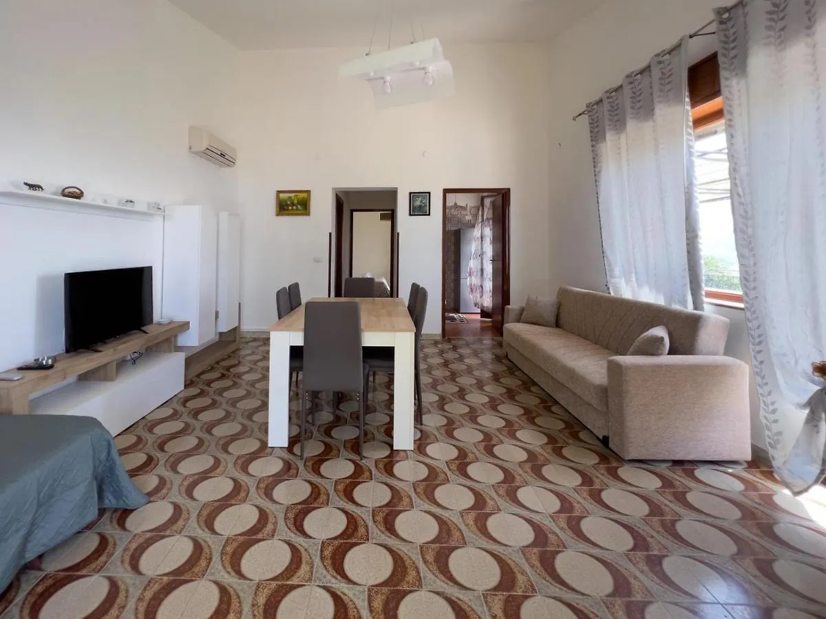 Villa S.Peri Cefalu